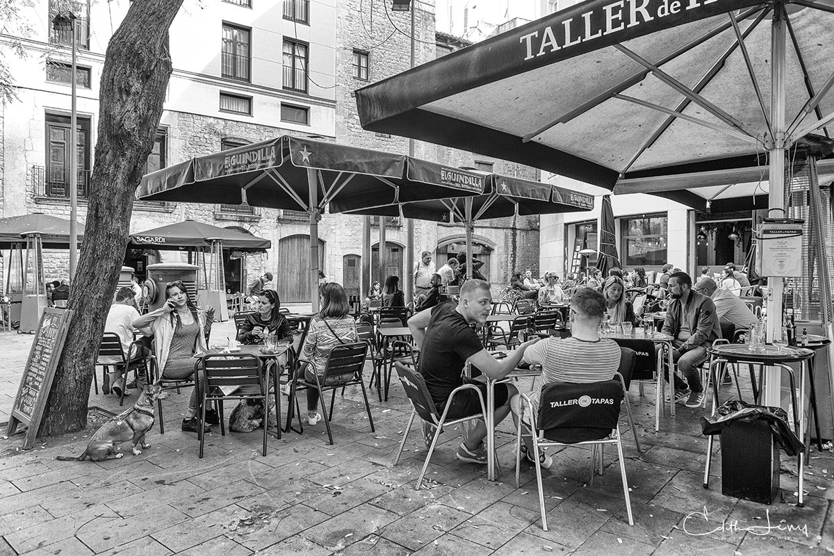 Dining By Barcelona Neighborhood Uncovers Authentic Local Food Gems