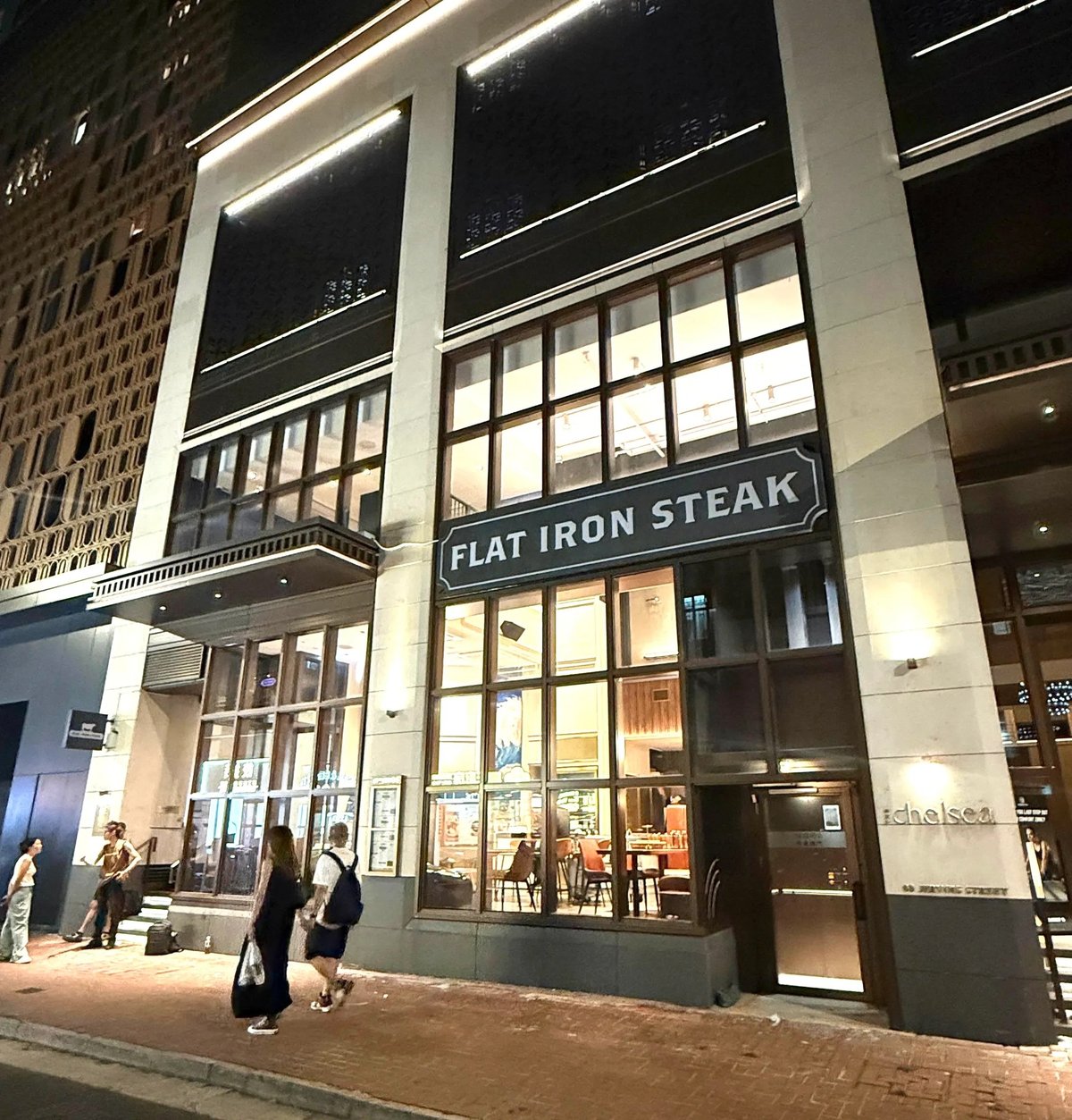 Find Gràcia Hidden Gem Restaurants Beyond the Tourist Crowds